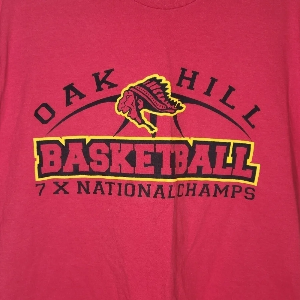 Vintage 90s Nike Team Oak Hill Academy Basketball National Champions T-Shirt